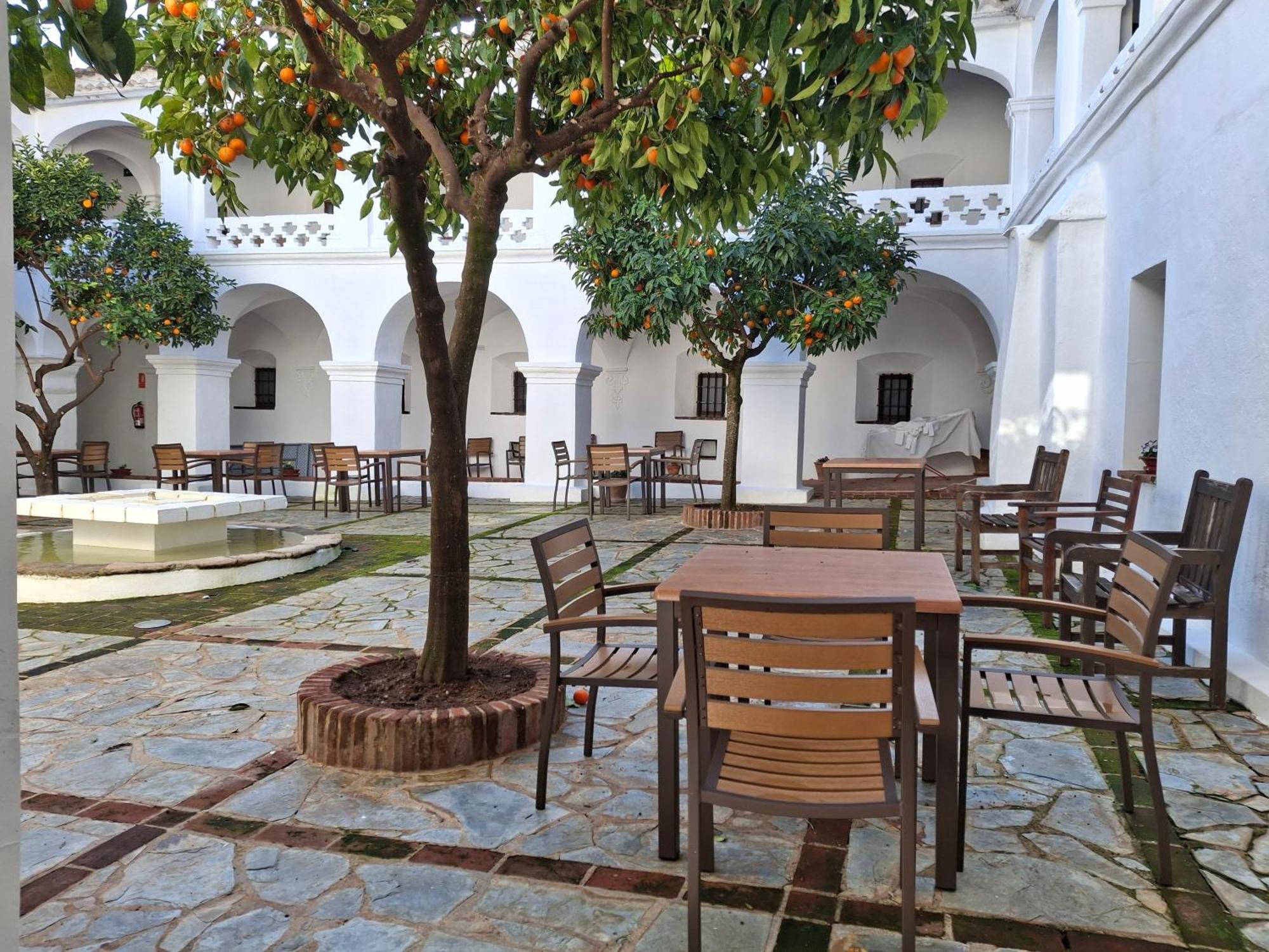 Hospederia Convento De La Parra, 06176 (Adults Only) Hotel La Parra  Bagian luar foto