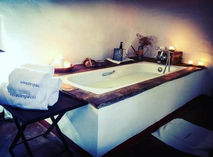 Hospederia Convento De La Parra, 06176 (Adults Only) Hotel La Parra  Bagian luar foto